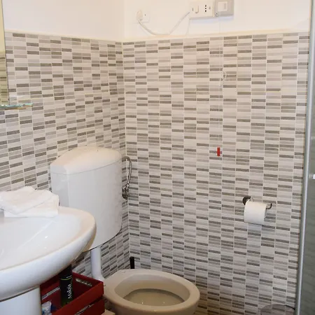 Resto Al Sud ベッド・アンド・ブレックファスト 3*